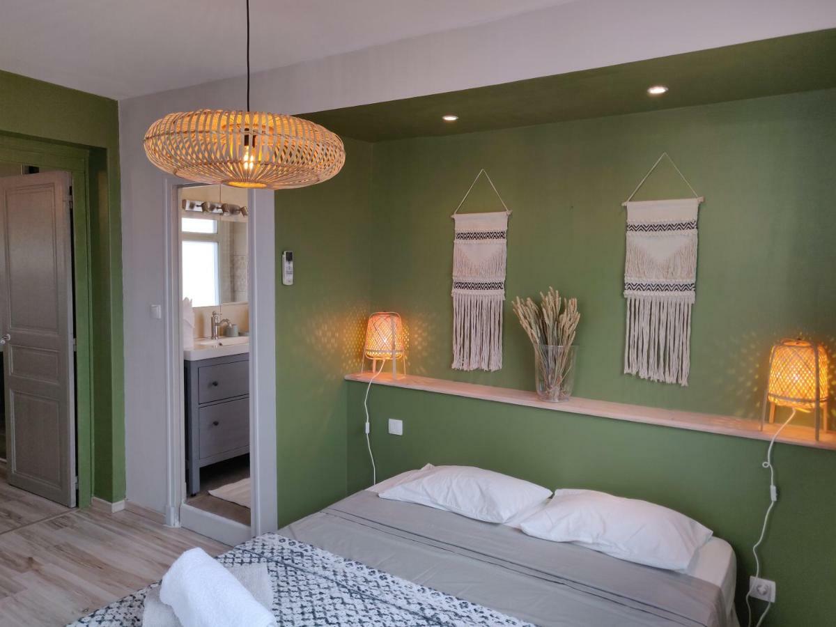 Appartement L'Oliveraie - La Cite Plein Les Yeux Carcassonne Bagian luar foto