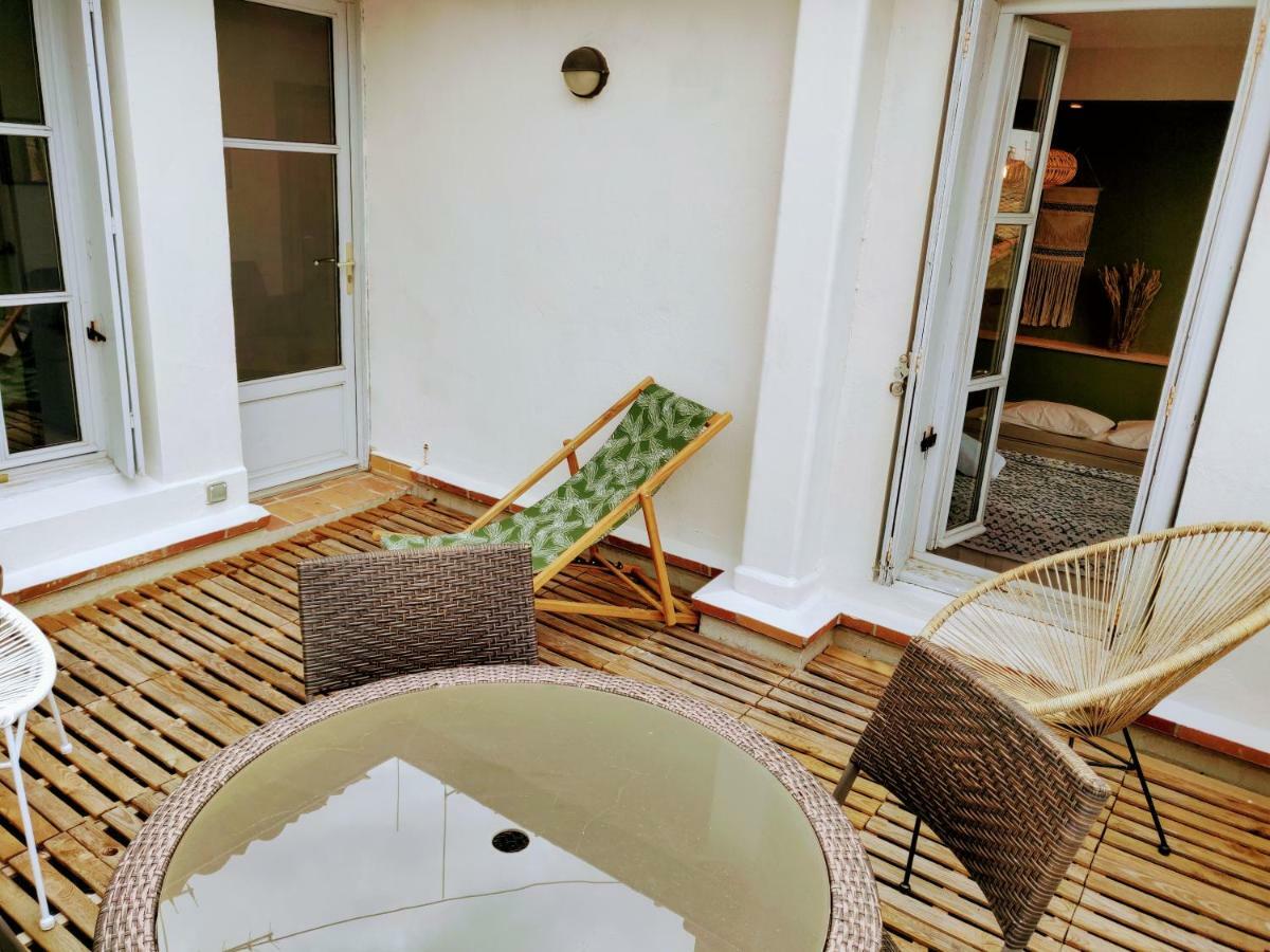 Appartement L'Oliveraie - La Cite Plein Les Yeux Carcassonne Bagian luar foto