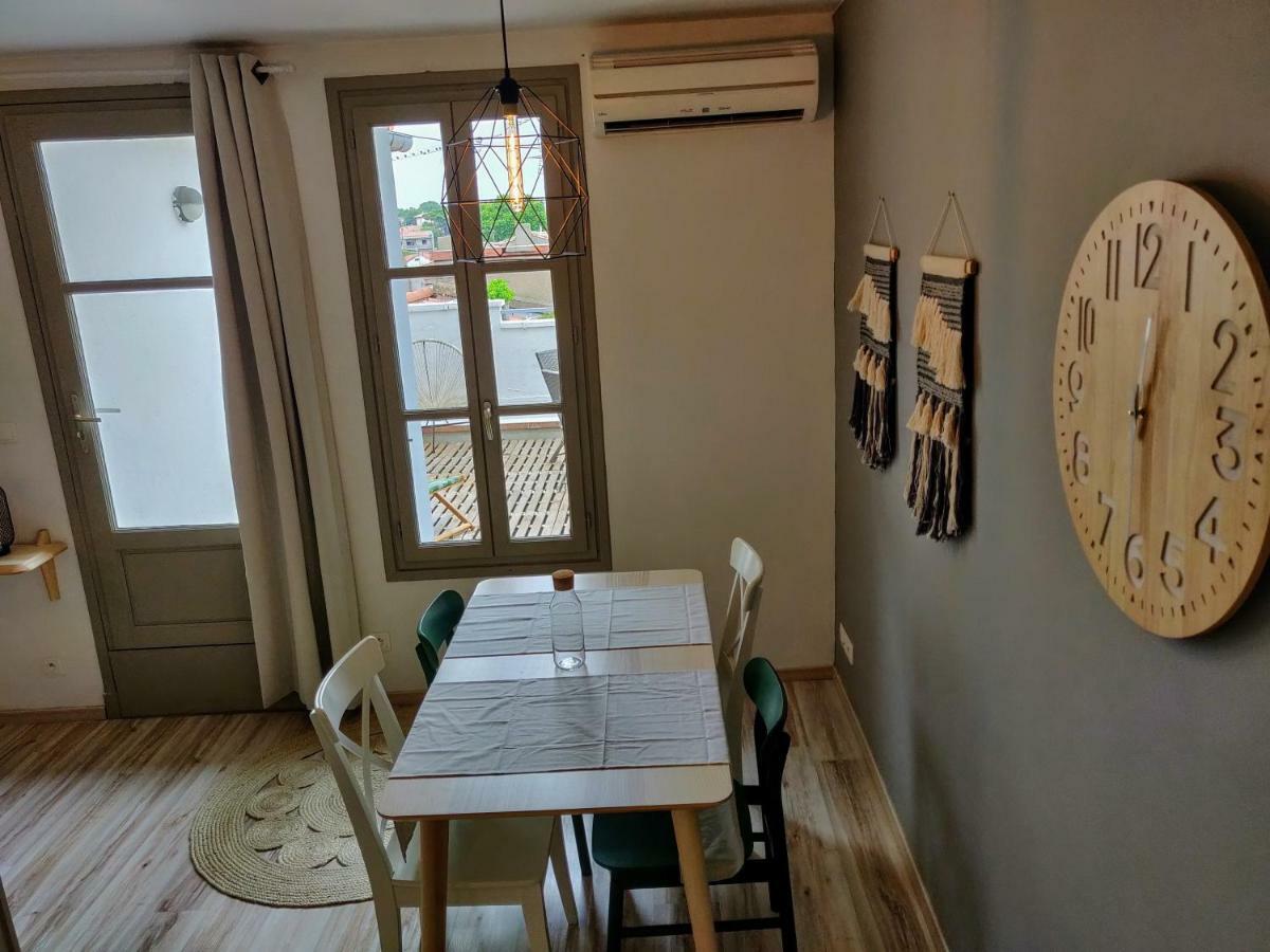 Appartement L'Oliveraie - La Cite Plein Les Yeux Carcassonne Bagian luar foto
